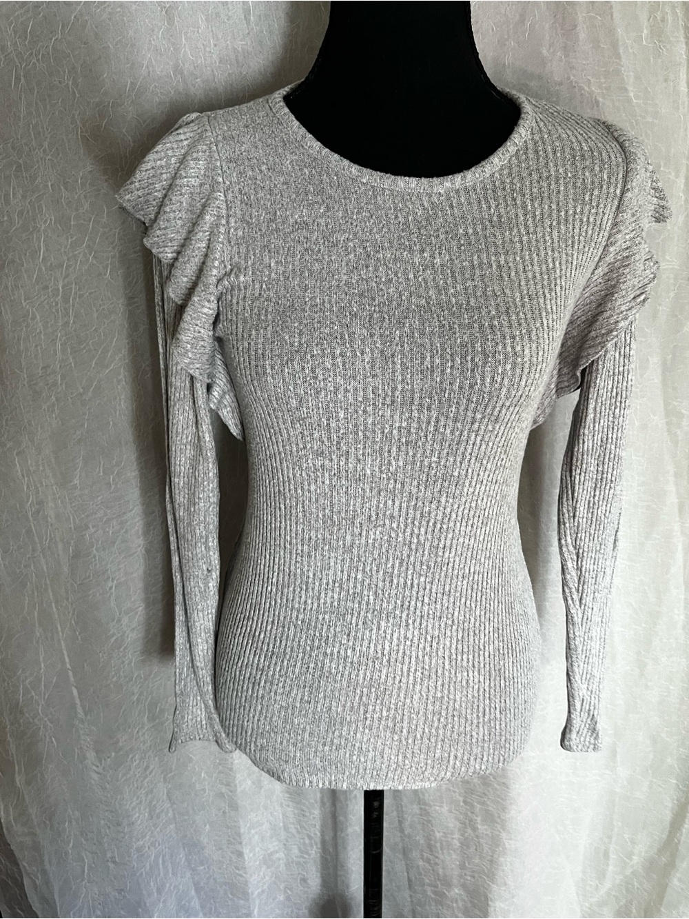Women’s Light Gray Ribbed Ruffle-Shoulder Sweater - Picture 1 of 4
